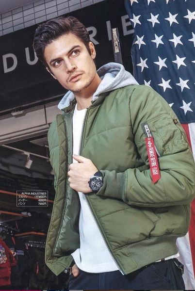 Куртка-бомбер Alpha Industries MA-1 Natus Quilted Зелена 27647 фото